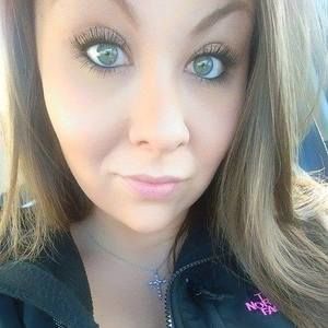 Meet your Posher, Shayna