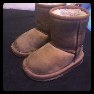 Uggs toddler