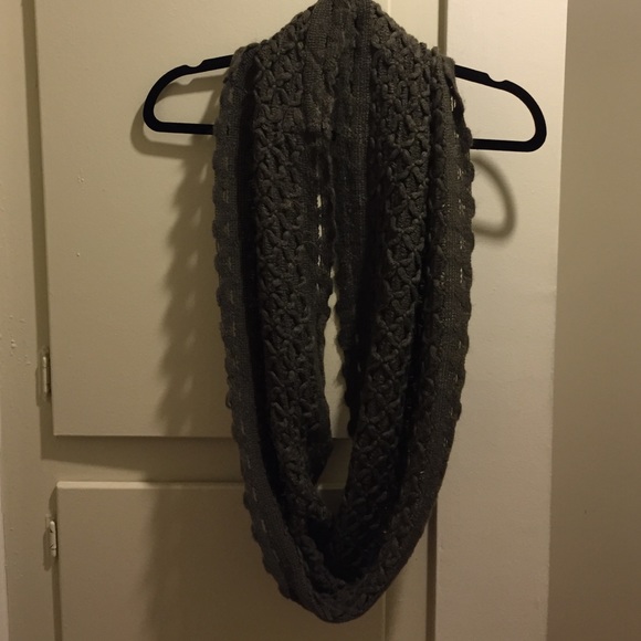 BUNDLE my clearance items!  NWOT  infinity scarf - Picture 4 of 4
