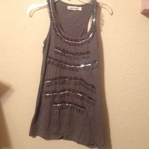Steve Madden Ruffled tank