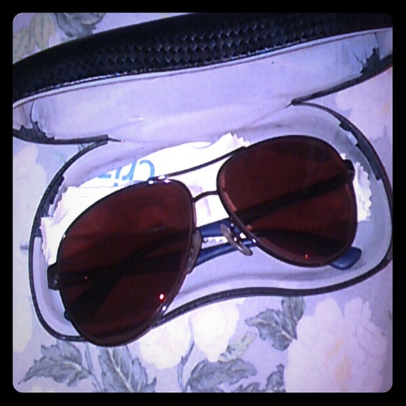 Ray Ban Sunglasses - Picture 1 of 5