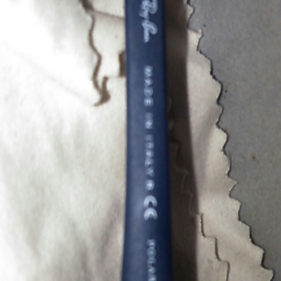 Ray Ban Sunglasses - Picture 4 of 5