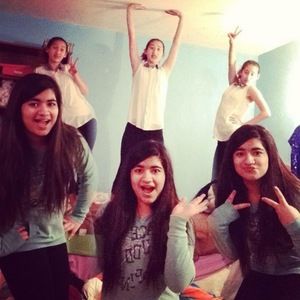 Meet your Posher, Fatima