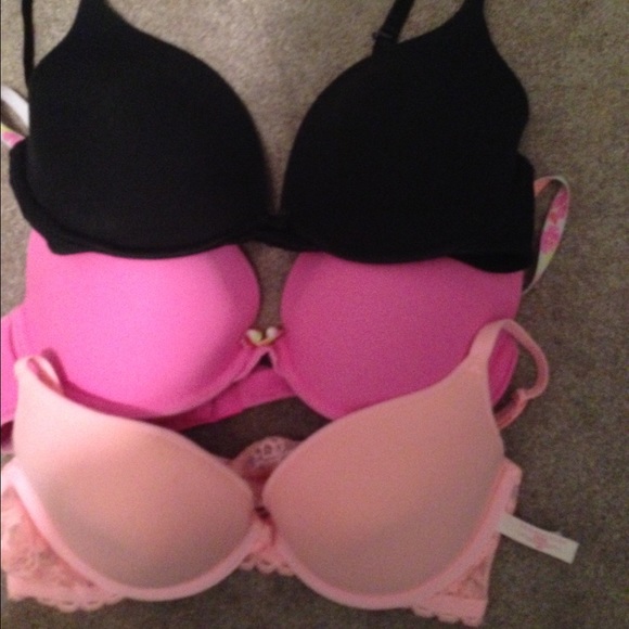 Victoria's Secret Other - Bundle of Victoria's Secret Bras 38C