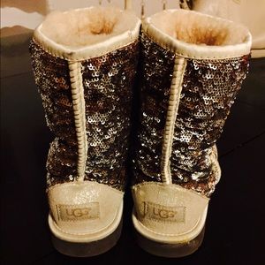 🚫SOLD🚫Sequins UGGs