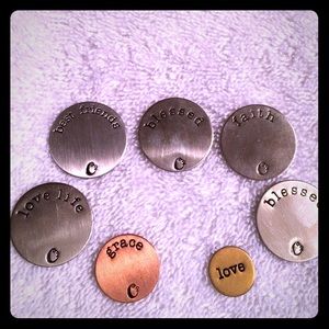 Origami owl plates for inside living locket