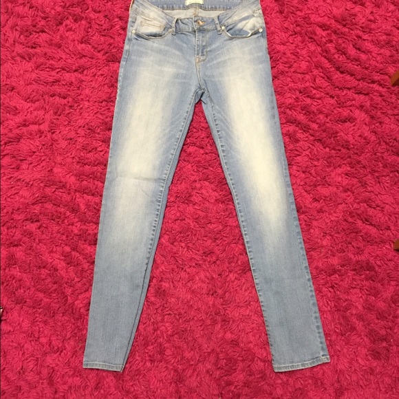Light Wash Jeans