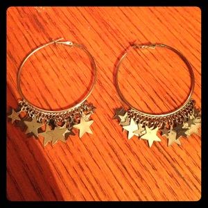 Dangling stars hoop earrings💫⭐️