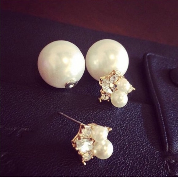 Double sided pearl and crystal earrings - Picture 4 of 4