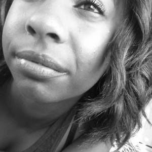 Meet your Posher, Carissa