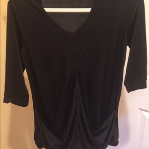 Black top mid sleeve