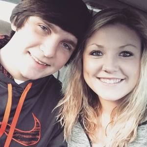 Meet your Posher, Kendra