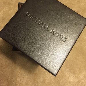 Michael Kors Watch Box