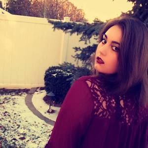 Meet your Posher, Sara