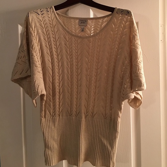 Cream cable sweater/blouse