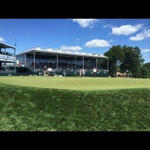 Meet your Posher, Thomas