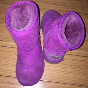 Ugg toddler classic
