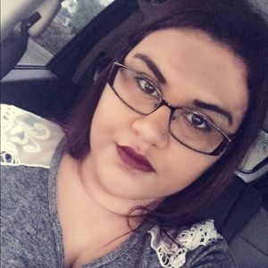 Meet your Posher, Fabiola