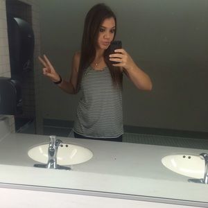 Meet your Posher, Taylor