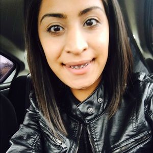 Meet your Posher, Karla