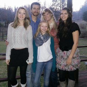 Meet your Posher, Holly