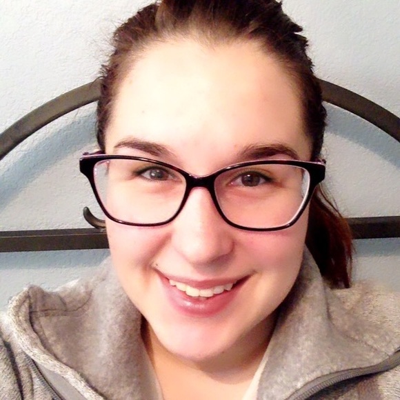 Meet your Posher, Jen