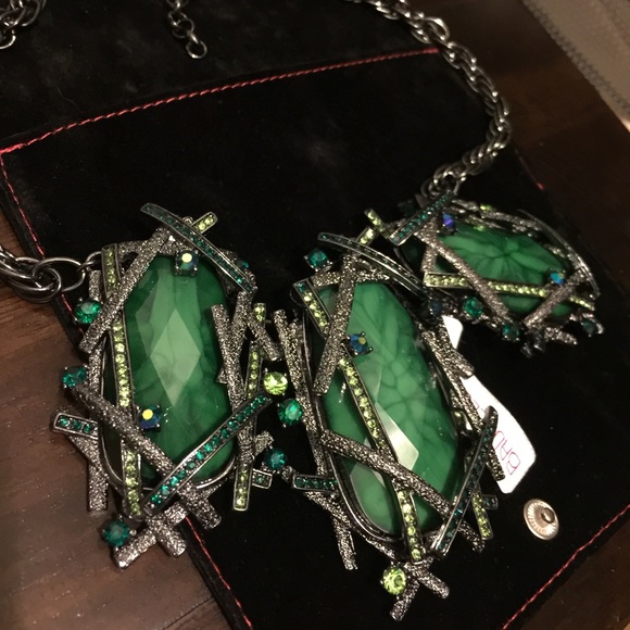 Bauble necklace