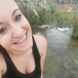 Meet your Posher, Elizabeth