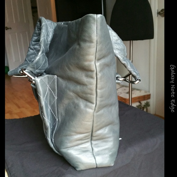 Sold outADDITIONAL PICTURES FOR CHANEL 8 KNOTS BAG - Picture 2 of 4