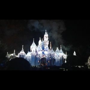 Meet your Posher, Lesly