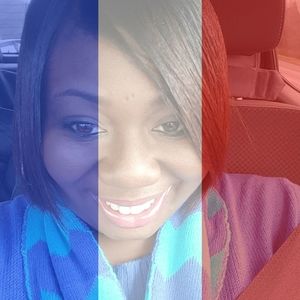 Meet your Posher, Deneshia