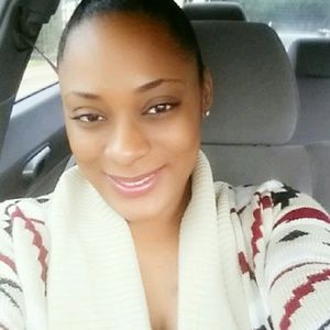 Meet your Posher, Sheena