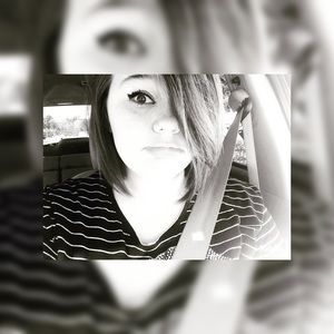 Meet your Posher, Cierra