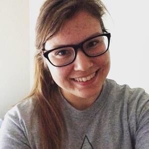 Meet your Posher, Emilee