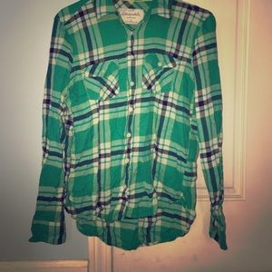 Aeropostale Green & Plaid Button Up Long Sleeve