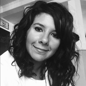 Meet your Posher, Candice