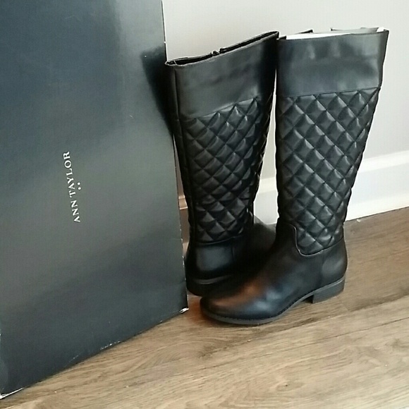 Black Quilted Low Heel Boots