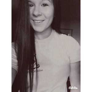 Meet your Posher, Candace