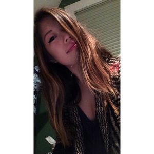 Meet your Posher, Jenny