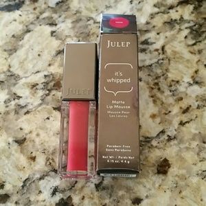 Julep Matt Lip Mousse in xoxo