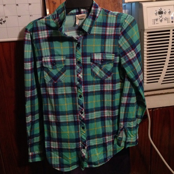 Long sleeve button down shirt