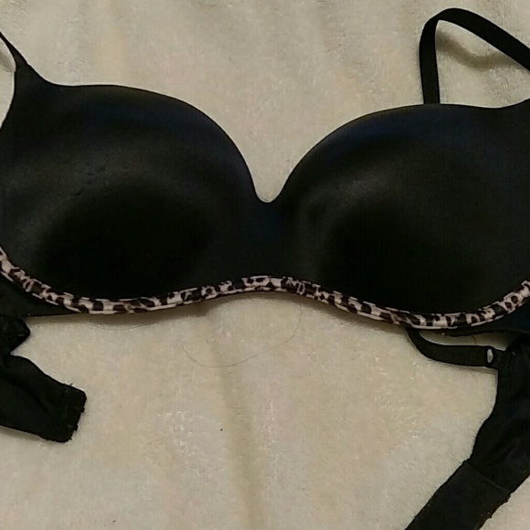Victoria Secret Balconet bra