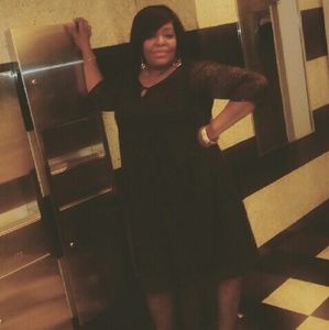 Meet your Posher, Esther