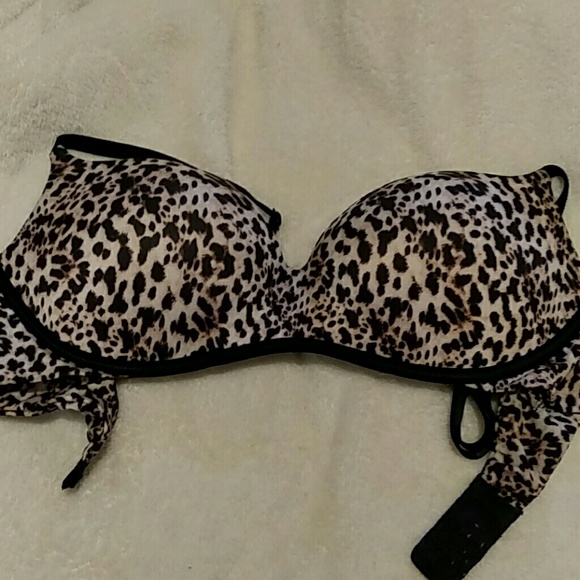 Victoria Secret Balconet bra