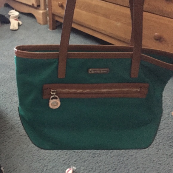Michael Kors small tote - Picture 1 of 3