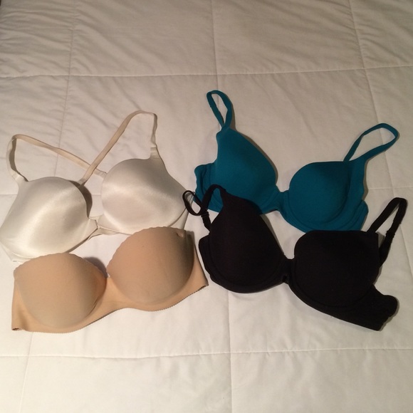 FOUR Victoria's Secret Bras