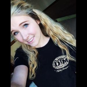 Meet your Posher, Casey