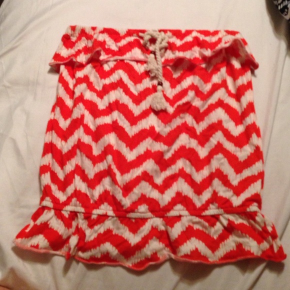 Strapless half tank