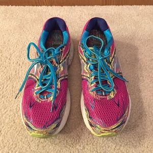 Brooks Ravenna 5 running shoes