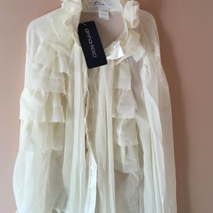 Off white button up blouse w/pearl buttons